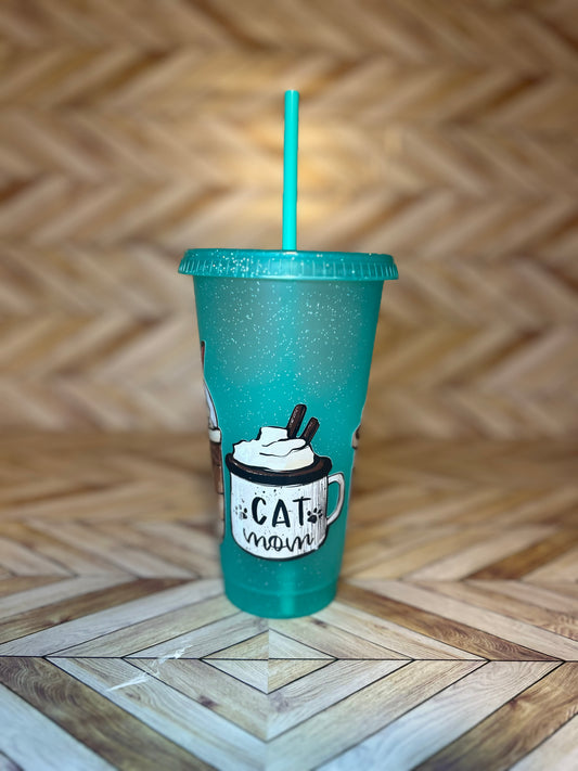 Cat 24oz plastic